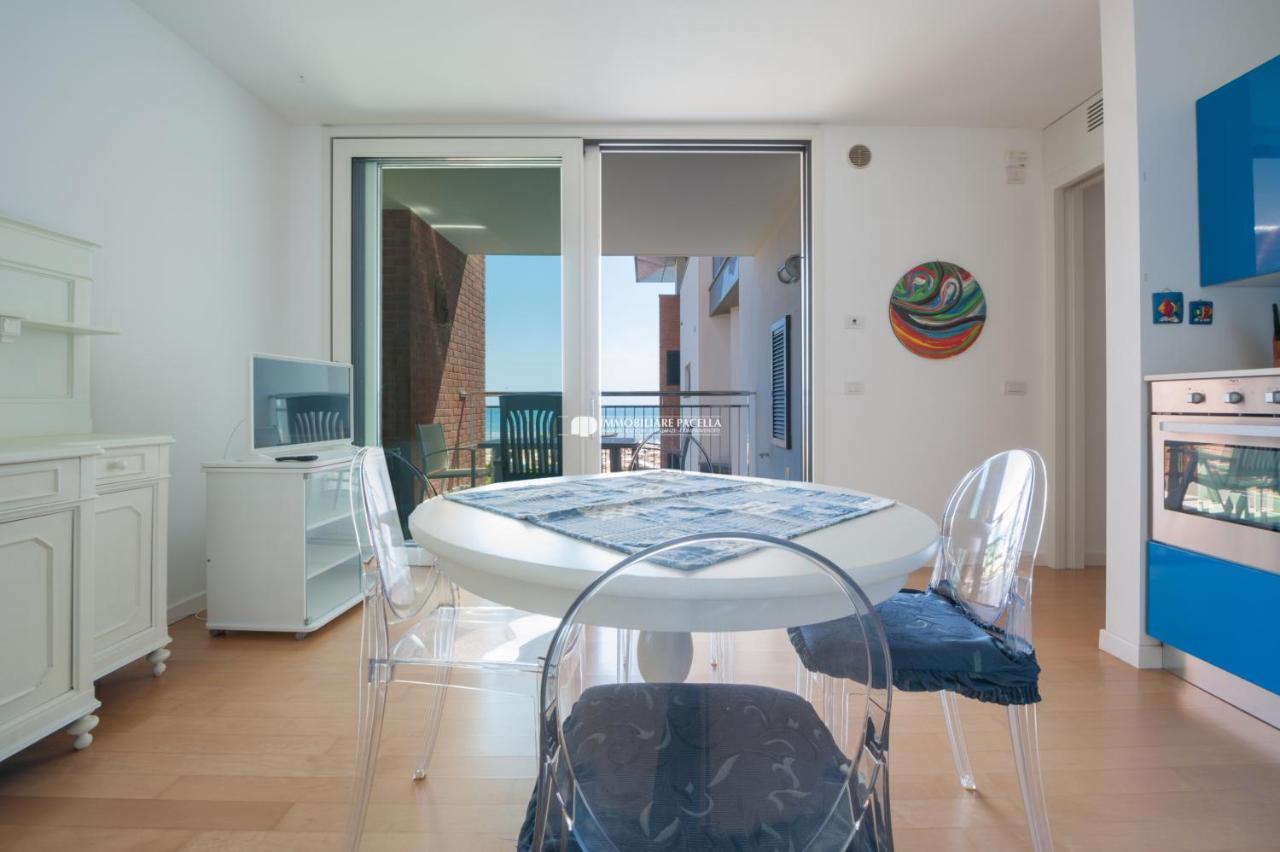 Residence Frontemar Immobiliare Pacella Lido di Jesolo Dış mekan fotoğraf