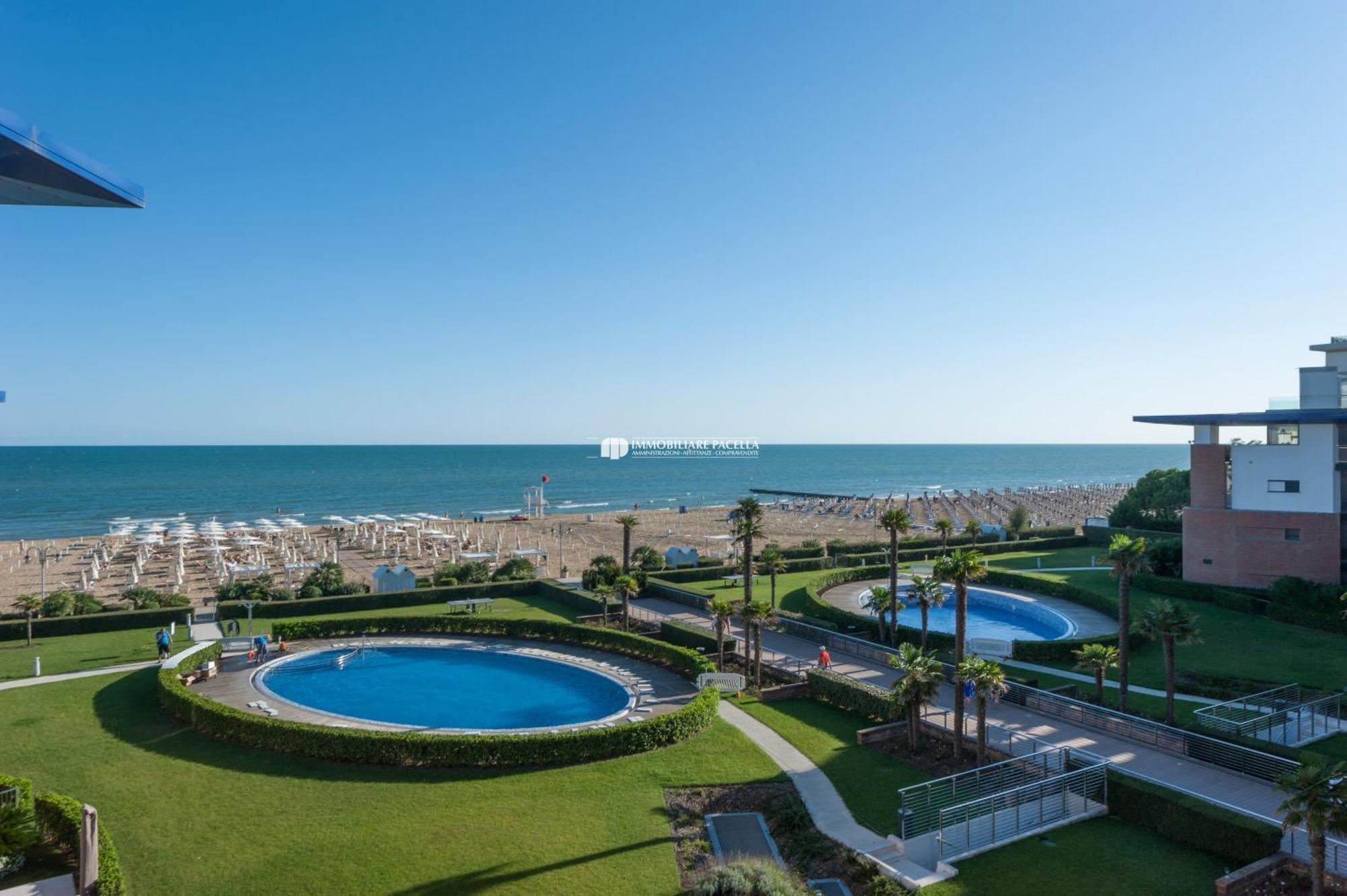 Residence Frontemar Immobiliare Pacella Lido di Jesolo Dış mekan fotoğraf